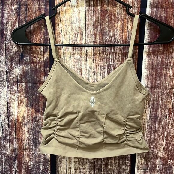 Free People Movement Good Karma Tan Ruched Crop Top - Picture 4 of 6
